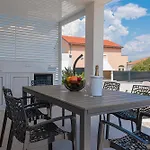 Vasilj Dein Eigener Pool Oder Dein Eigener Whirlpool Mit Aussicht, Dein Urlaub, Deine Privatsphaere, Deine Wahl