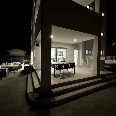 Apartment Vila Vasilj Privater Pool Unten, Whirlpool Mit Aussicht Oben, Ihr Urlaub, Ihre Wahl *