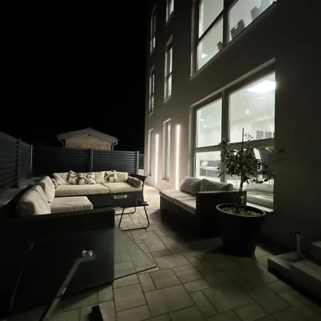 Vila Vasilj Privater Pool Unten, Whirlpool Mit Aussicht Oben, Ihr Urlaub, Ihre Wahl Apartment Vodice