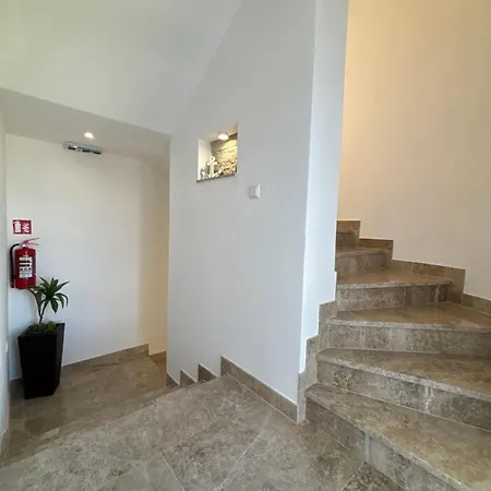 Vila Vasilj Privater Pool Unten, Whirlpool Mit Aussicht Oben, Ihr Urlaub, Ihre Wahl Vodice