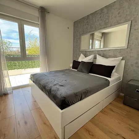 Apartment Vila Vasilj Privater Pool Unten, Whirlpool Mit Aussicht Oben, Ihr Urlaub, Ihre Wahl