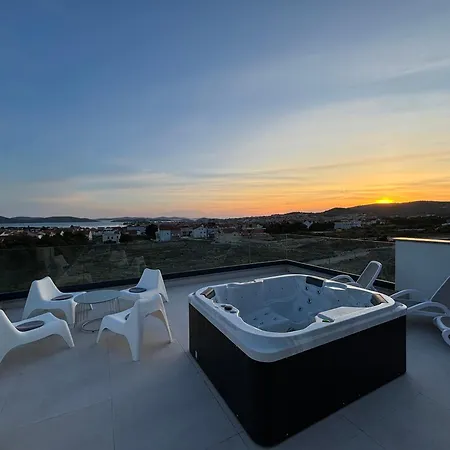 Vila Vasilj Privater Pool Unten, Whirlpool Mit Aussicht Oben, Ihr Urlaub, Ihre Wahl