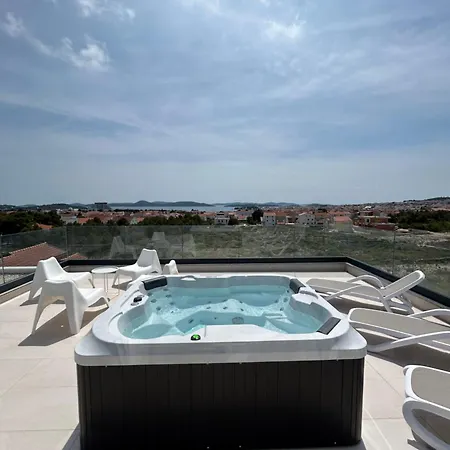 Apartment Vila Vasilj Privater Pool Unten, Whirlpool Mit Aussicht Oben, Ihr Urlaub, Ihre Wahl *