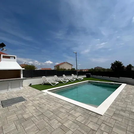 Vila Vasilj Privater Pool Unten, Whirlpool Mit Aussicht Oben, Ihr Urlaub, Ihre Wahl