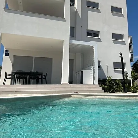 Vila Vasilj Privater Pool Unten, Whirlpool Mit Aussicht Oben, Ihr Urlaub, Ihre Wahl * Vodice