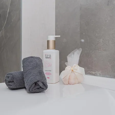 Vasilj Dein Eigener Pool Oder Dein Eigener Whirlpool Mit Aussicht, Dein Urlaub, Deine Privatsphaere, Deine Wahl Vodice