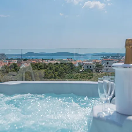 Lägenhet Vasilj Dein Eigener Pool Oder Dein Eigener Whirlpool Mit Aussicht, Dein Urlaub, Deine Privatsphaere, Deine Wahl