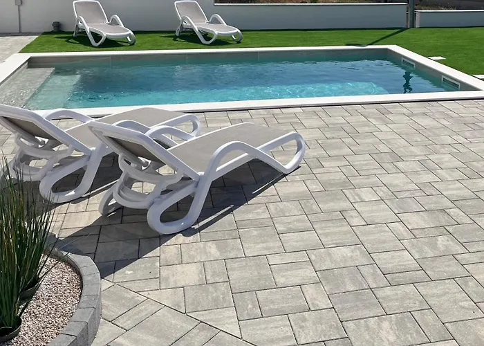 Vasilj Dein Eigener Pool Oder Dein Eigener Whirlpool Mit Aussicht, Dein Urlaub, Deine Privatsphaere, Deine Wahl Appartement Vodice