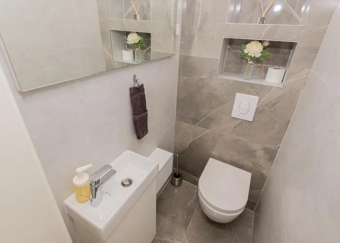 Vasilj Dein Eigener Pool Oder Dein Eigener Whirlpool Mit Aussicht, Dein Urlaub, Deine Privatsphaere, Deine Wahl *