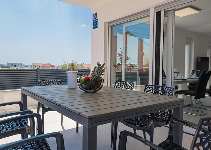 Vasilj Dein Eigener Pool Oder Dein Eigener Whirlpool Mit Aussicht, Dein Urlaub, Deine Privatsphaere, Deine Wahl Appartement